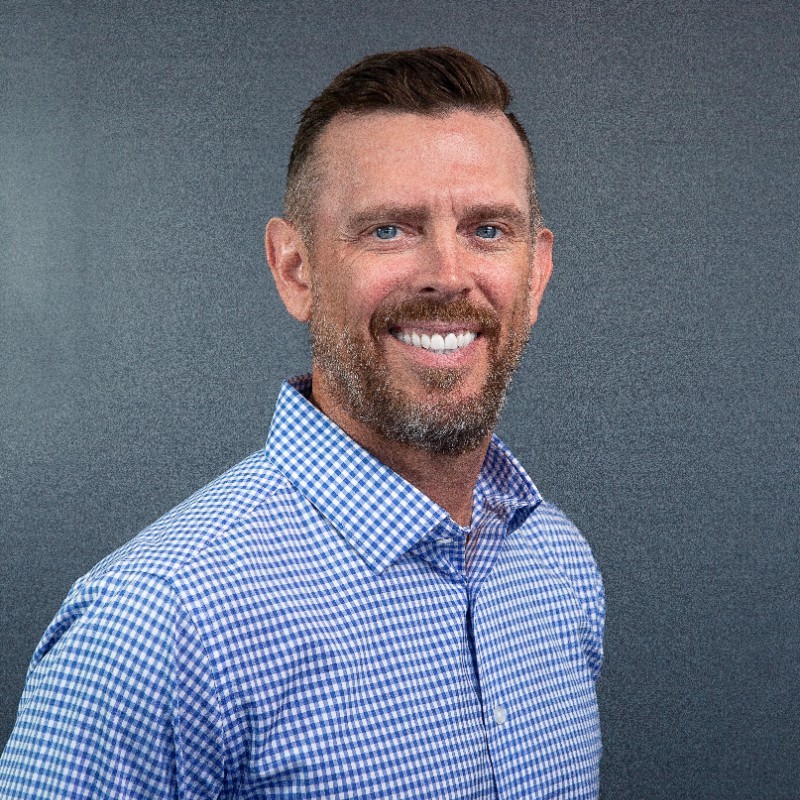 Earl Hutz headshot